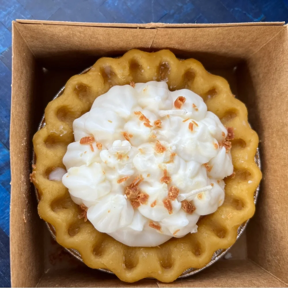 Dessert candles that resembles and smells like a real pie.